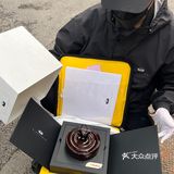 黑天鹅蛋糕🎂为纪念日留下美美的回味