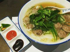 -美奈小馆·越南料理(中航城君尚购物中心店)
