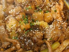 -徐记小怪兽肉蟹煲(中央大街店)