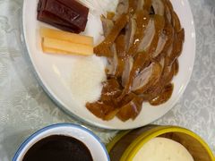 -六和聚传统烤鸭.天津菜(和平店)