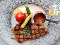 碳烤澳洲西冷牛排-YUE·6·西式融合餐厅(外滩六号店)