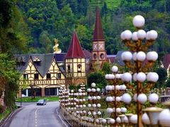 -花水湾第一村温泉大酒店