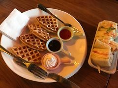 -枫叶林咖啡(华商店)