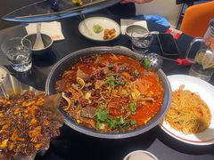 -麻六记(凤凰汇店)