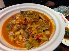 -魏铭鱼头捞饭(晋阳路店)