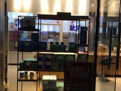 -一代眼镜·蔡司配镜(浦东大拇指广场店)