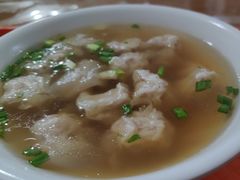 -张阿三馄饨店