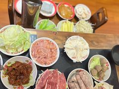 -沸炉重庆老火锅(军事博物馆店)