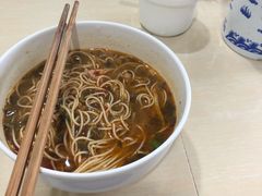 -老西白点心店