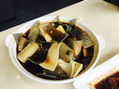 凉拌鱼唇-品记潮汕砂锅粥(湖东路店)