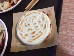腊牛肉夹馍-清真盛志望麻酱酿皮·非遗老字号