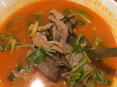 红羊杂汤-阿里家·新疆烤肉酒場 by MIG