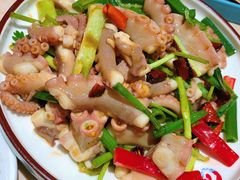 巴蛸-金太阳海鲜烧烤·本地人餐厅(星海公园店)