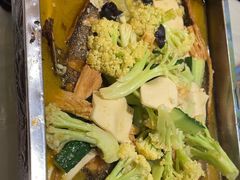 -阿楷·二十年烧烤宵夜·渔家小寨(达明店)