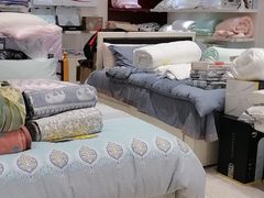 -百盛(中山路店)