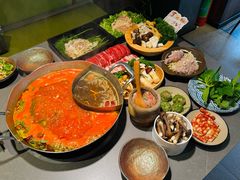 -楠小云·云南鲜菌·鲜牛自助火锅(九眼桥店)