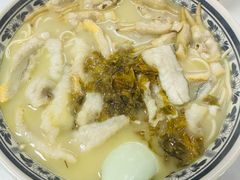 -明呈黄鱼面馆(斜土路店)
