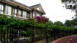 -鸿睿贝之语月子中心