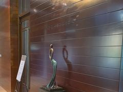 -三亚湾海居铂尔曼度假酒店