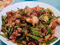 辣椒炒肉-江南古镇味道·私房菜