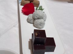 -京八大楼·京剧·烤鸭(三里屯店)