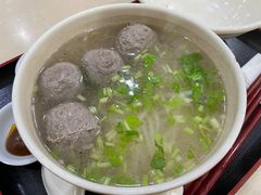 -飞厦老二手槌牛肉丸店