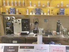 -霸王茶姬(南强街店)