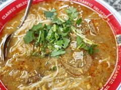 -002鱼汤粉(龍園店)