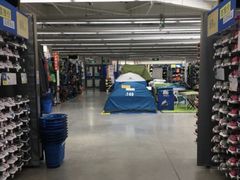 -迪卡侬(高新万达店)