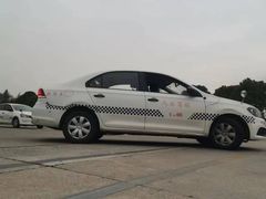 -无忧学车·华茂驾校(宝山校区)