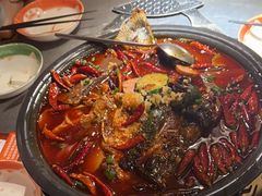 -探鱼·鲜青椒爽麻烤鱼(广州欣荣广场店)