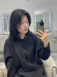 -YOUNG漾沙龙