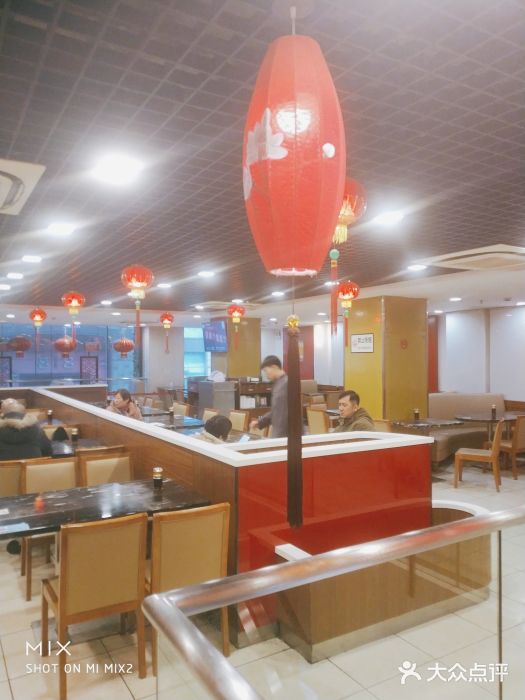 王家沙点心店(南京西路总店)大堂图片
