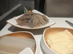-海底捞火锅(长宁路龙之梦店)
