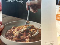 -ROAST coffee & eatery