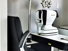 -潘多拉眼镜·蔡司依视路明月(潘家园店)