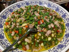民国霸王兔-杨记隆府(时代天街店)
