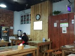 大堂-陇上全荟兰州传统牛肉面(延吉路店)