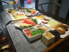 -乐领拈花溪·林涧食韵