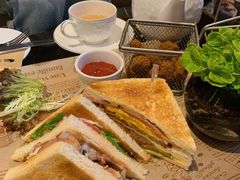 -行者书屋大堂吧 ·下午茶(南京圣和府邸酒店)
