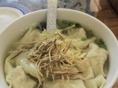 -笑来喜馄饨小笼工坊店(湖滨街店)