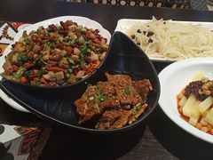 -舌尖上的食缘花园主题餐厅