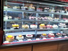 面包甜点陈列柜-85度C(苏州石路店)