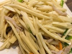 -民间瓦缸煨汤館(嵩山路店)