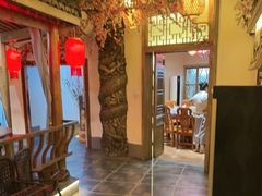 -乔家小院•非遗驴肉•本地小海鲜(滨河路店)