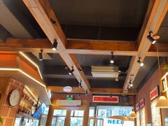 -巴卤社老火锅(财富店)