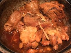 -Cuc Gach Quan Restaurant