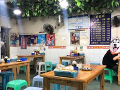 大堂-越洋肖氏老米线(杨家坪店)