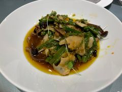 -辣螃铠盆盆蟹大排档(海昌店)