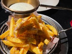 黑松露薯条-wann lounge 低温慢煮牛排·清吧